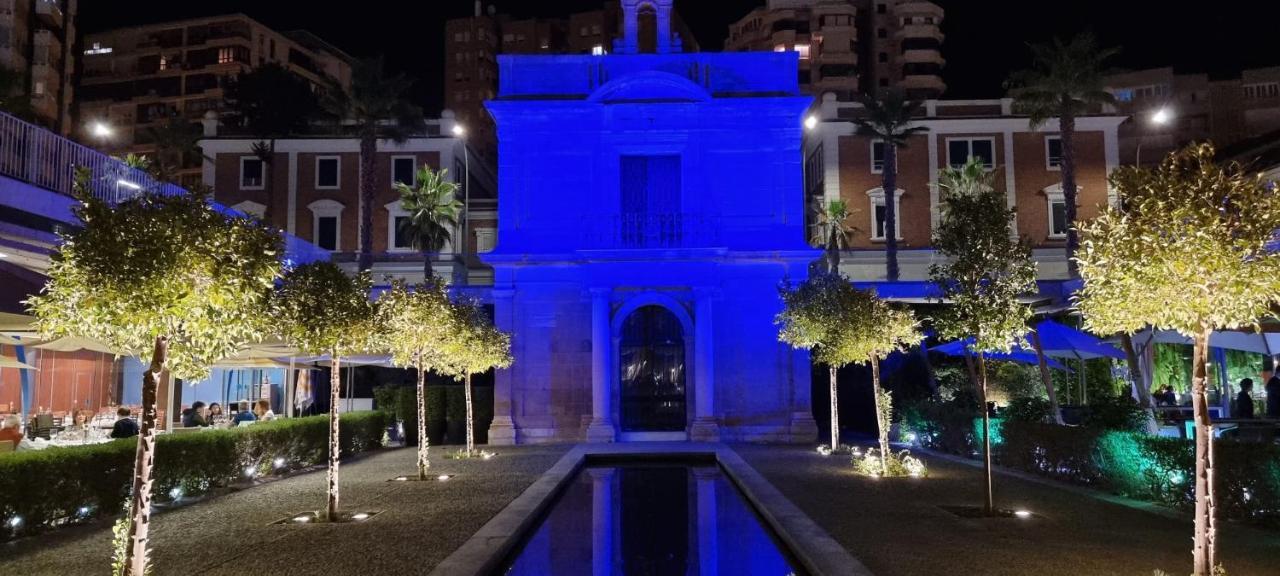 Gleaming & Well Located Apartment In Malaga Center Екстериор снимка